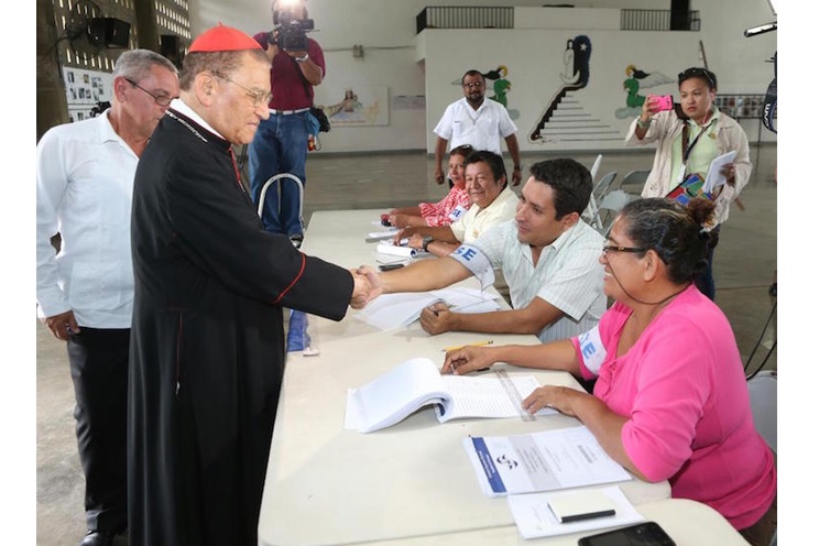Cardenal Miguel Obando participa en proceso de verificación ciudadana
