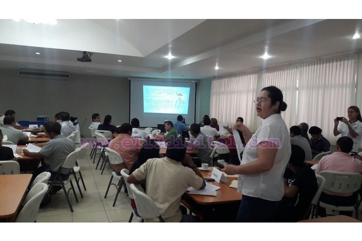 Presentan plan trimestral de tecnología educativa