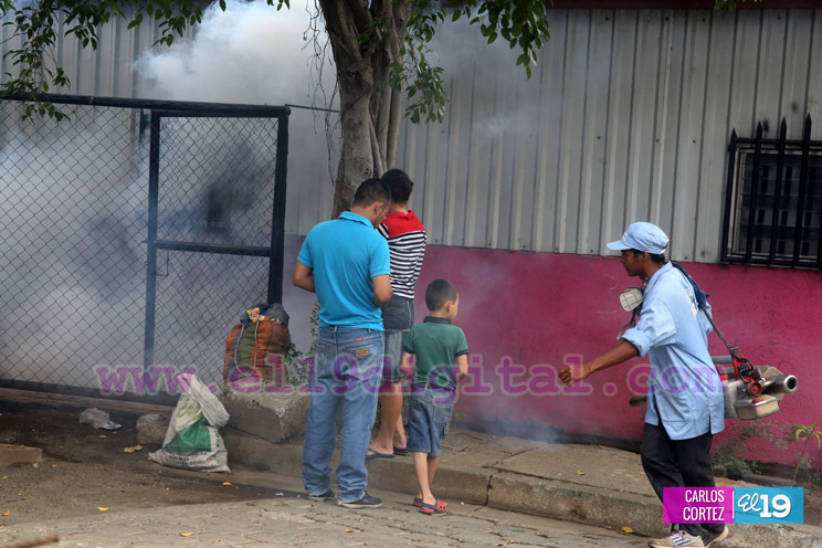 Acahualinca es atendida por brigadistas del Minsa