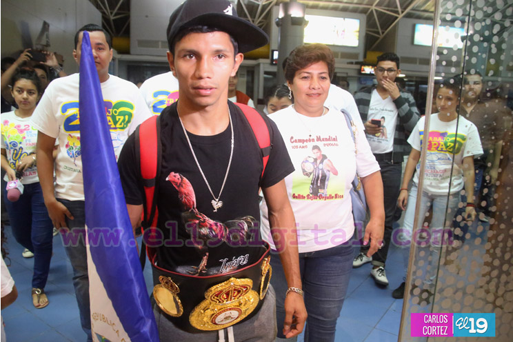 Byron “El Gallito” Rojas recibido con honores en Nicaragua