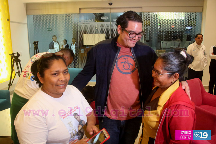 Byron “El Gallito” Rojas recibido con honores en Nicaragua