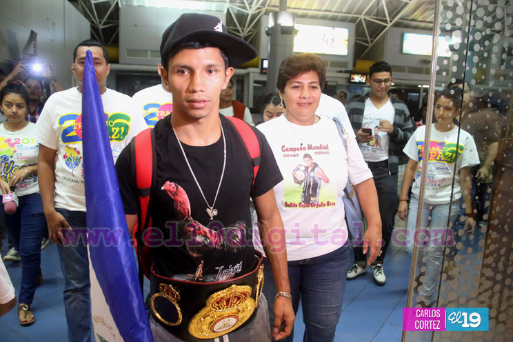 Byron “El Gallito” Rojas recibido con honores en Nicaragua