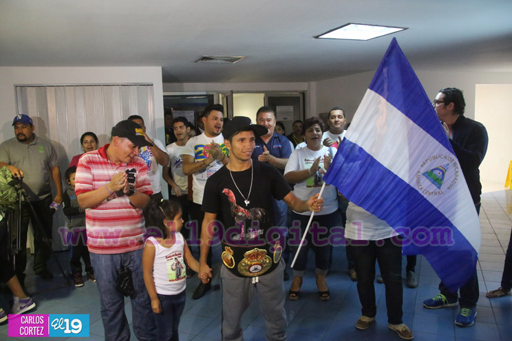 Byron “El Gallito” Rojas recibido con honores en Nicaragua