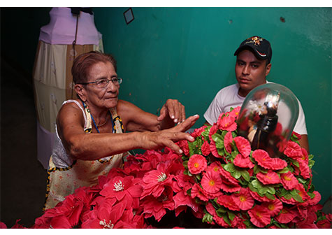 Familia de Lisímaco alista la Chicha para celebrar a Minguito