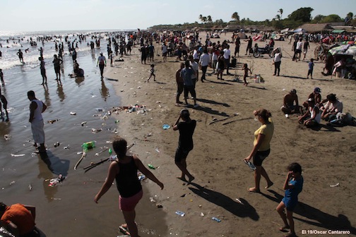Miles de familias en Pochomil y Masachapa disfrutan últimos horas de vacaciones