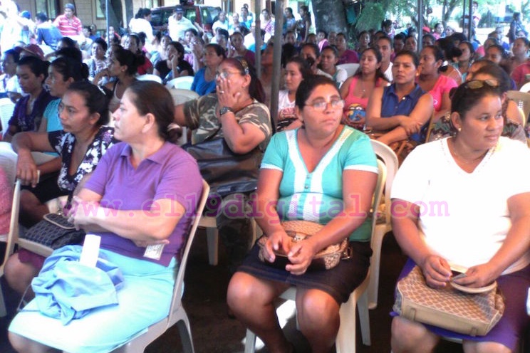 Familias reciben BPA en saludo al 37/19 en León 