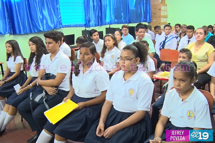 Inicia concurso distrital de oratoria sobre historia de Nicaragua