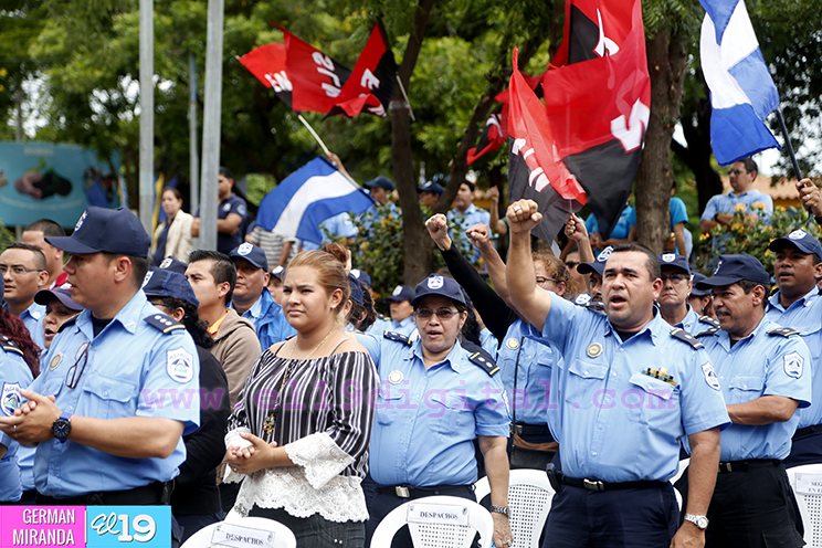 Policía Nacional celebra 37 años de Revolución