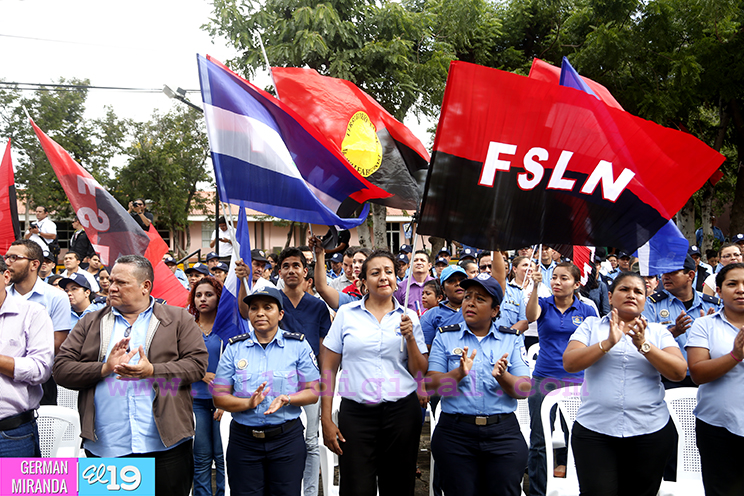 Policía Nacional celebra 37 años de Revolución