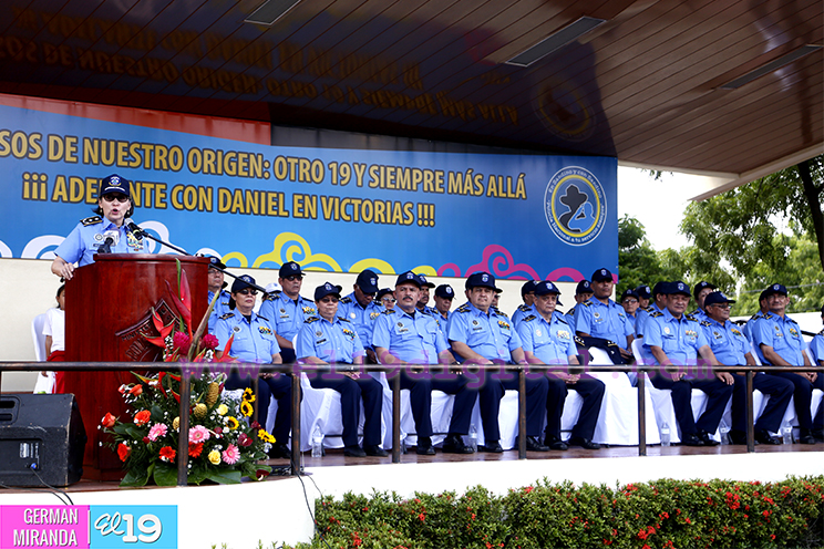 Policía Nacional celebra 37 años de Revolución