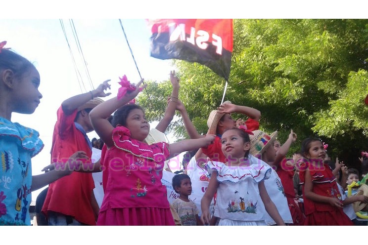 En caminata: Jóvenes leoneses ratifican respaldo al Comandante Daniel Ortega