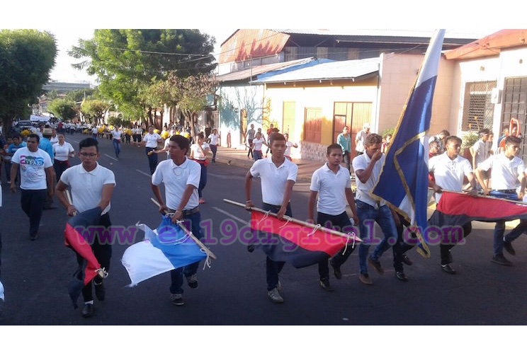 En caminata: Jóvenes leoneses ratifican respaldo al Comandante Daniel Ortega
