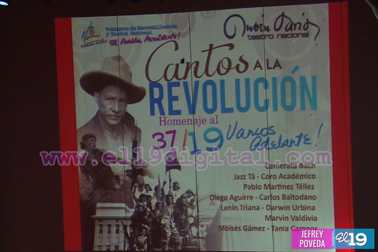 TNRD vibró con la gala cultural "Cantos a la Revolución"