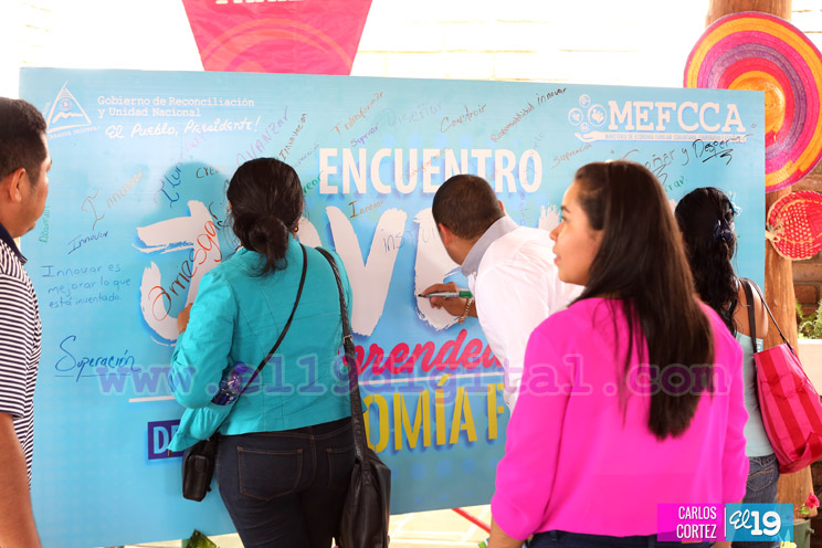 Realizan encuentro de jóvenes emprendedores de la Economía Familiar