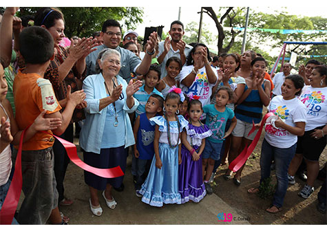 Inauguran obras de mejoramiento vial en la Colonia Managua