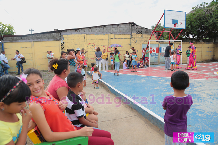 Barrio Pantasma disfruta de nueva cancha deportiva