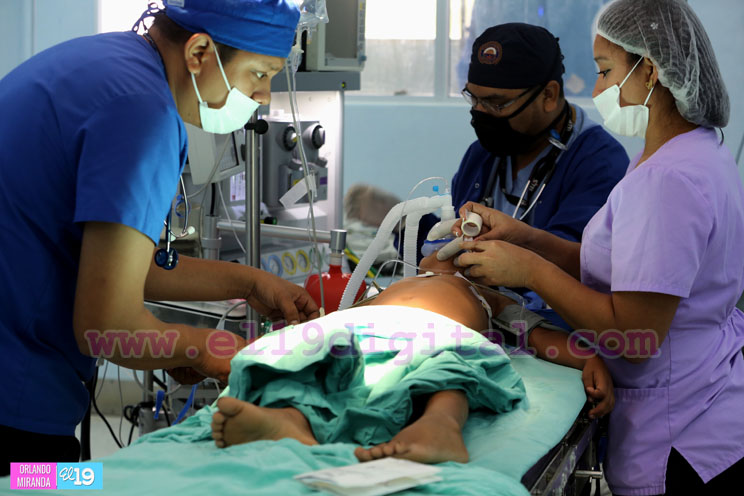 Desarrollan jornada de cirugías de hernia en Hospital La Mascota