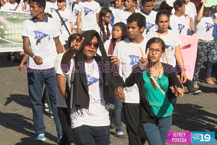 Nicaragua celebra el Día del Estudiante