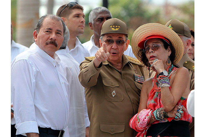 Daniel y Rosario saludan el 63 Aniversario del Asalto al Cuartel Moncada