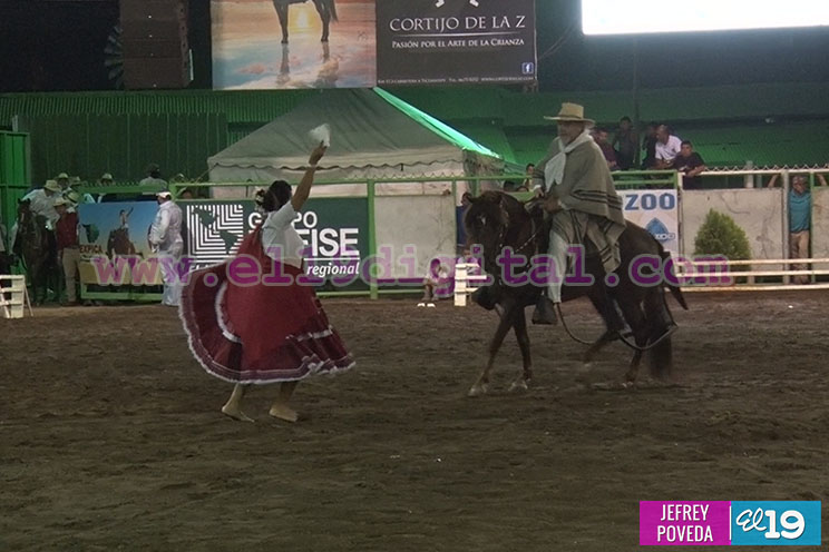 Majestuosa gala ecuestre en Feria Expica Permanente