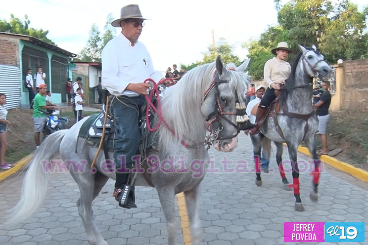 Nagarote celebra cabalgata en continuación de fiestas patronales