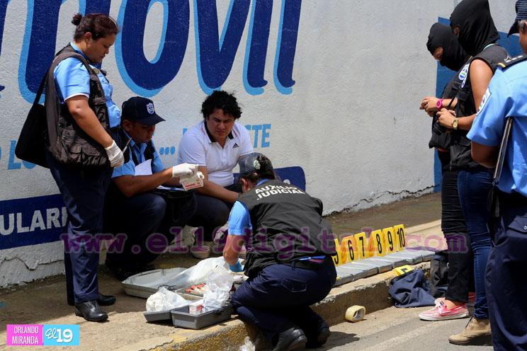 Lo agarran con droga en su vehículo