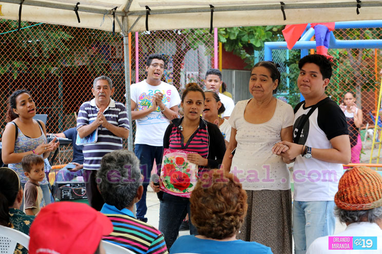 Adultos mayores disfrutan tardeada recreativa junto a la Promotoría Solidaria