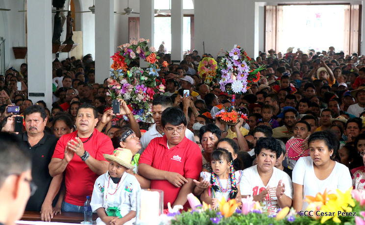 Cardenal Leopoldo Brenes celebra misa en Las Sierritas en honor a Santo Domingo