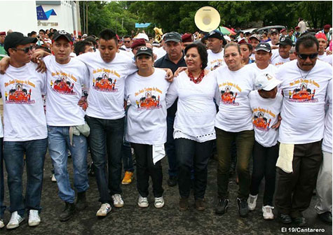 Managuas reviven la tradicional Roza del Camino