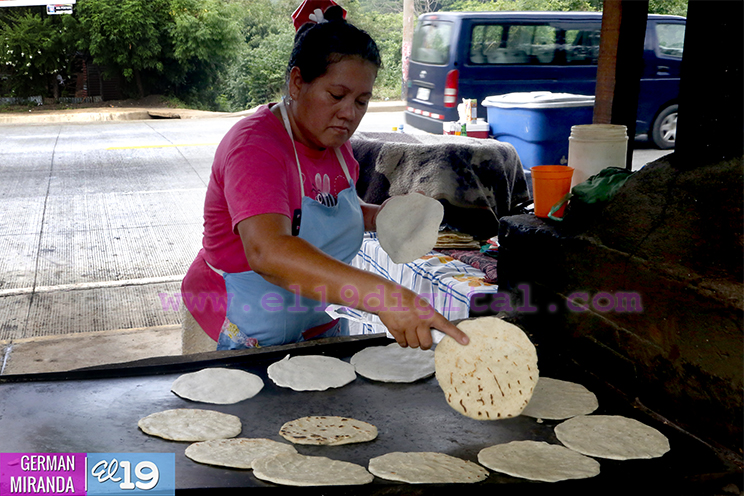 “Con la compañera Rosario estamos mandando”