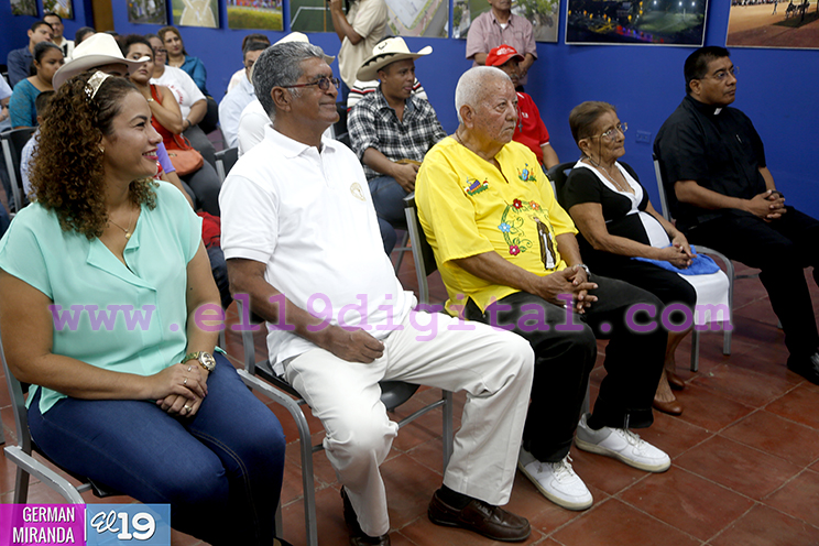 Presentan nuevas recopilaciones históricas sobre las festividades de Santo Domingo de Guzmán
