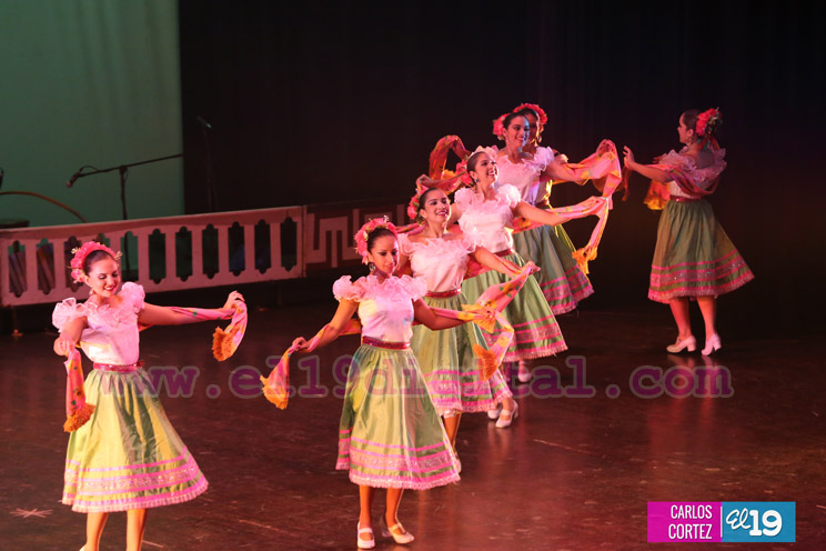 Maestro Ronald Abud saluda las fiestas agostinas con magistral puesta en escena de su ballet