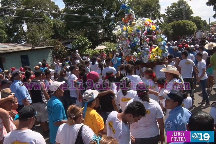Devotos acompañan a Santo Domingo de Abajo en peregrinación a Managua 