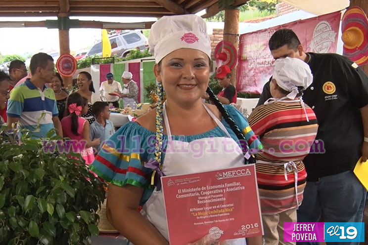 Premian la Enchilada más Rica en el Parque Nacional de Ferias
