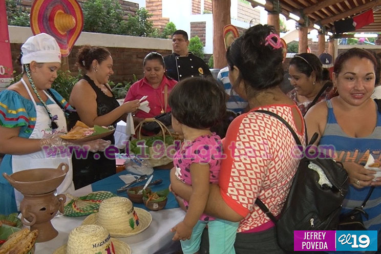 Premian la Enchilada más Rica en el Parque Nacional de Ferias