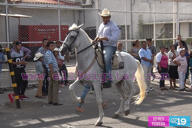 Desfile hípico de Managua cierra las fiestas en honor a Santo Domingo