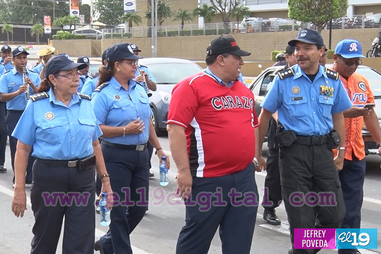 Policía Nacional inaugura XII Campeonato Nacional de Softball