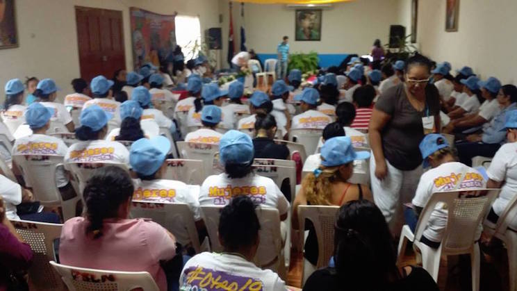 Congreso de liderazgo equitativo y complementario para mujeres de León y Chinandega