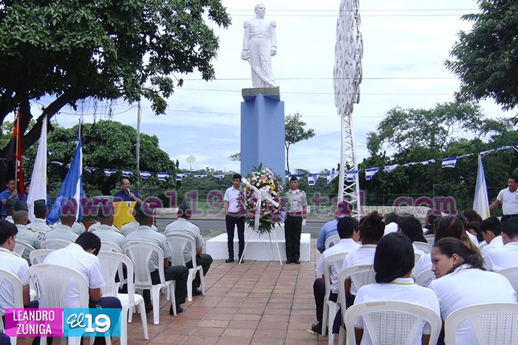 Rinden honores al Coronel José Dolores Estrada
