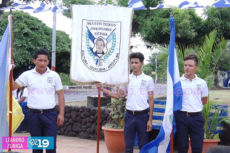 Rinden honores al Coronel José Dolores Estrada