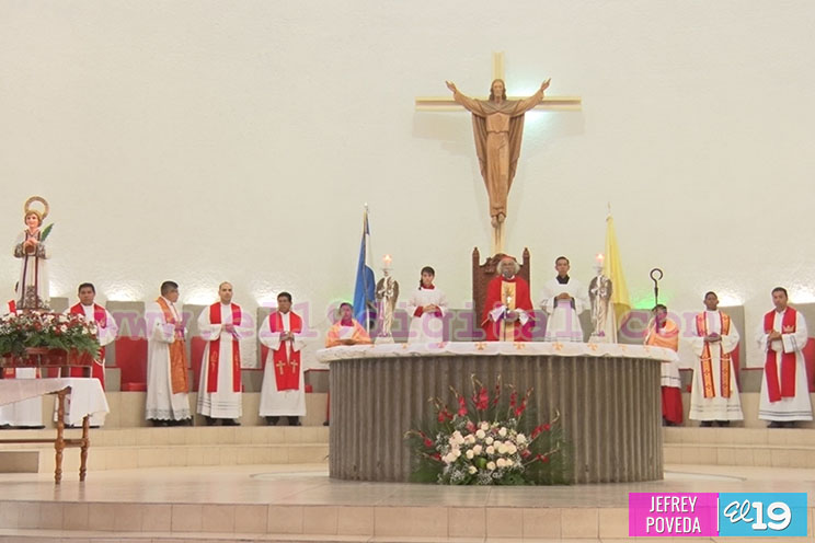 Monaguillos realizan encuentro en Catedral de Managua