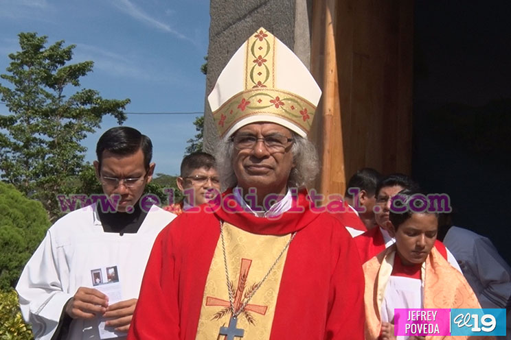 Monaguillos realizan encuentro en Catedral de Managua