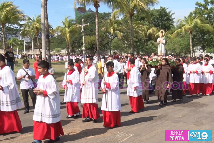 Monaguillos realizan encuentro en Catedral de Managua