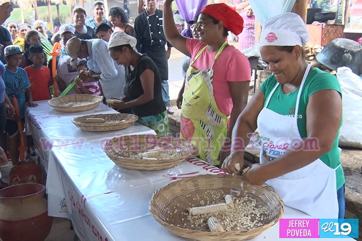 Artesanos del cuero intercambian experiencias en el Parque Nacional de Ferias