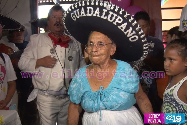 Promotores Solidarios celebran los cien años de Doña Ana Julia