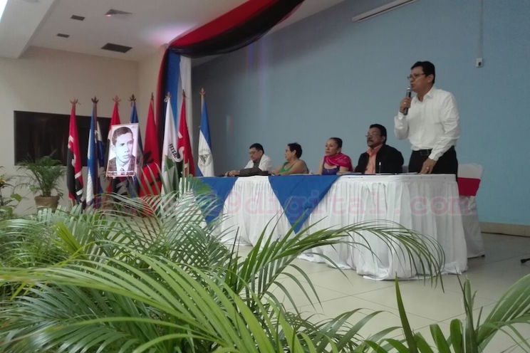 Médicos nicaragüenses celebran su Día Nacional con mayor compromiso de servicio