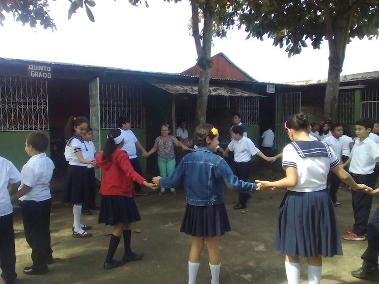 Estudiantes de Carazo participan de ejercicio multiamenazas