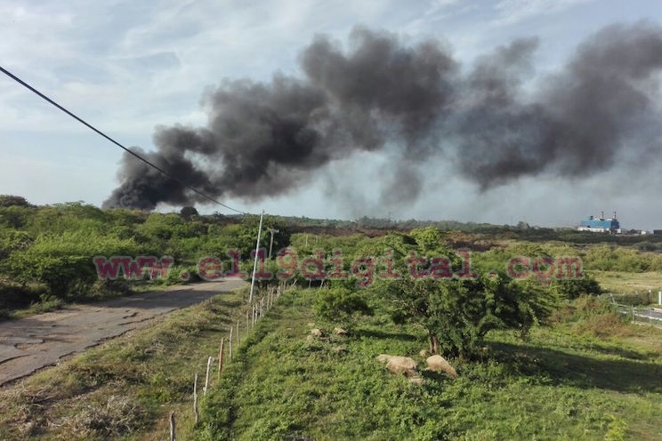 Así amanece el incendio en la planta de Puma Energy en Puerto Sandino
