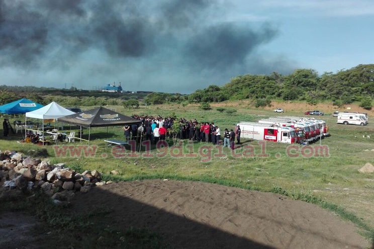 Así amanece el incendio en la planta de Puma Energy en Puerto Sandino