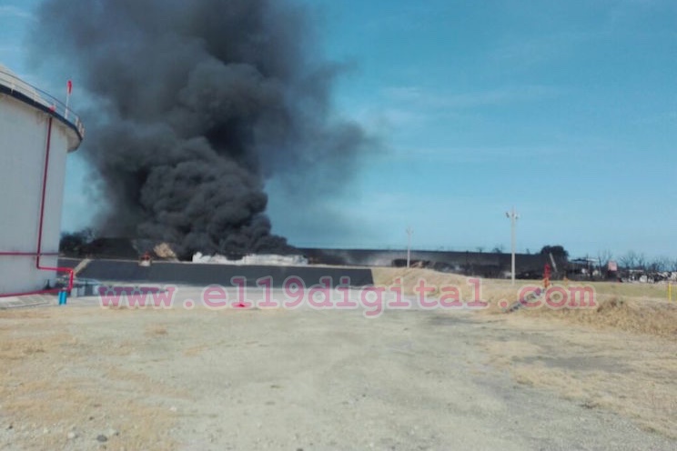 Así amanece el incendio en la planta de Puma Energy en Puerto Sandino